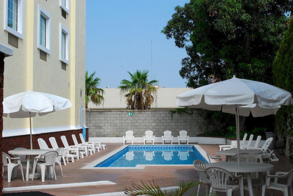Rio Vista Inn Business High Class Tampico Buitenkant foto