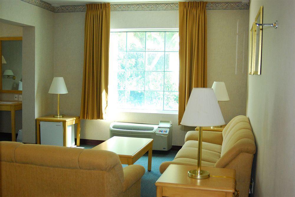 Rio Vista Inn Business High Class Tampico Buitenkant foto